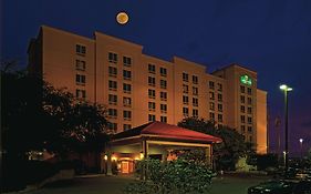 La Quinta Inn Suites San Antonio Medical Center